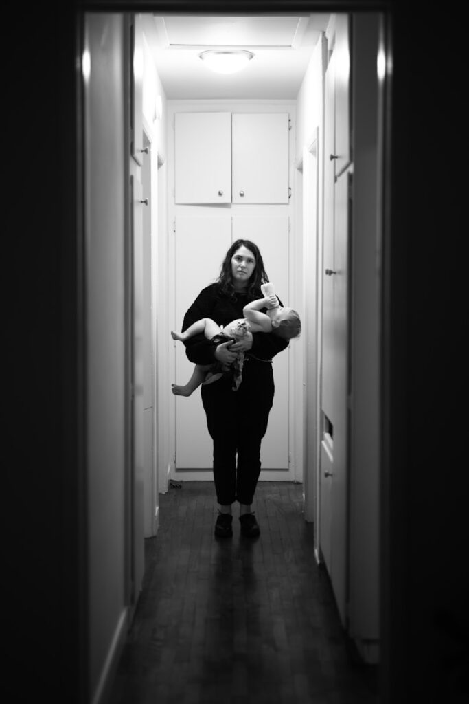 Experts urge recognition of postpartum psychosis