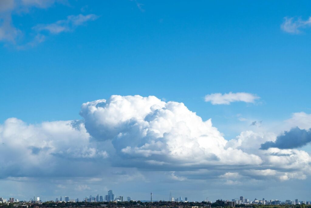 Most authorities meet air quality targets, 80% fail on WHO limits