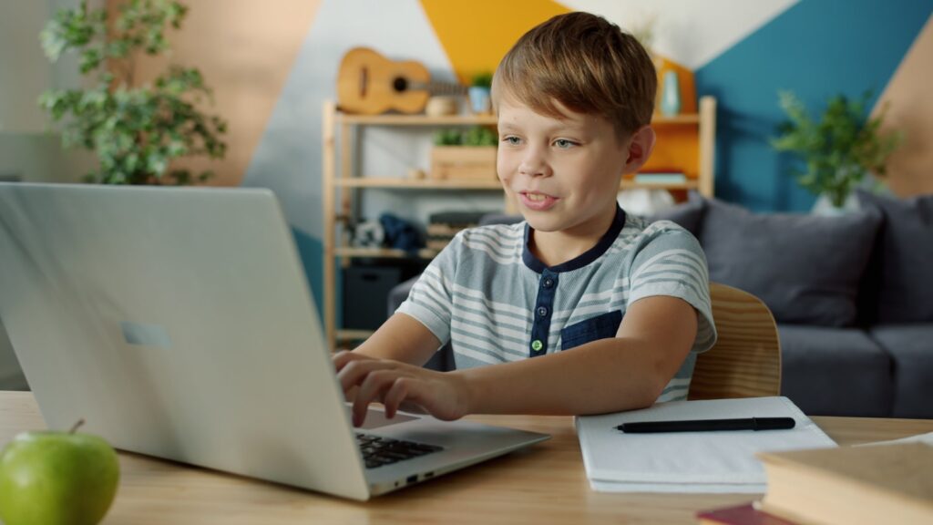 ADCS against social media ban for under-16s